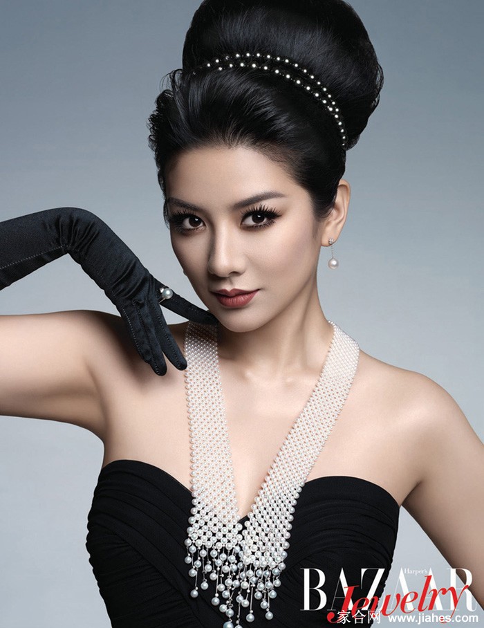 最新封面照之黄奕美女[2]