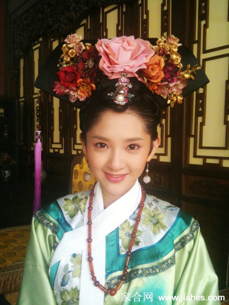 《后宫甄执》唐艺昕饰祺贵人唯美剧照[3]