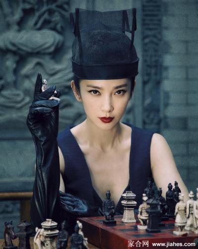 李冰冰性感复古装娇艳红唇诱惑