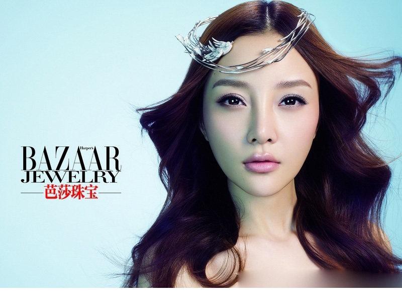 李小璐贾乃亮婚事将近 纯美贵妇气质令人心动[5]