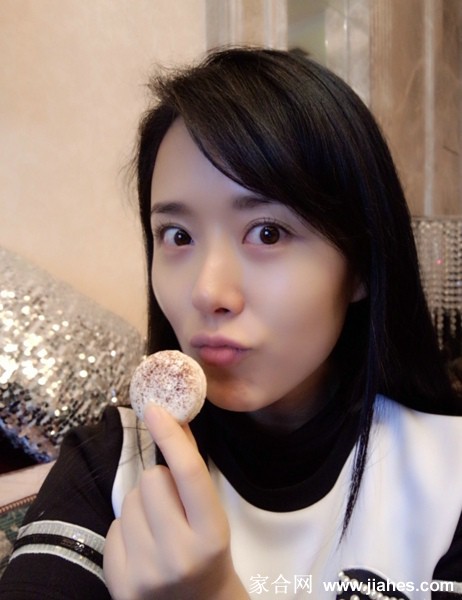 气质美女颜丹晨生活照[15]