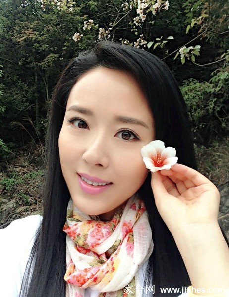 气质美女颜丹晨生活照[17]