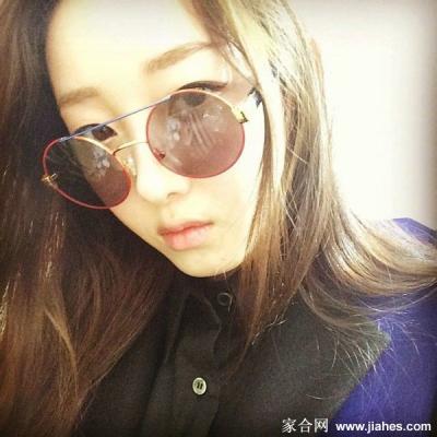 清纯气质美女蒋梦婕自拍照