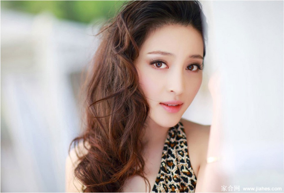 甘婷婷豹纹曲线诱人身材[4]