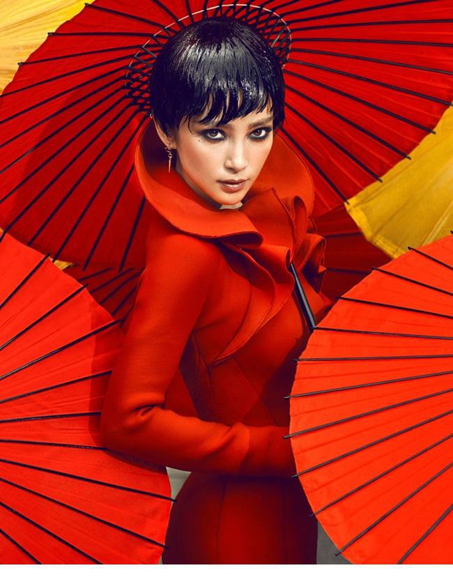 生化危机5李冰冰华丽艾达・王造型写真