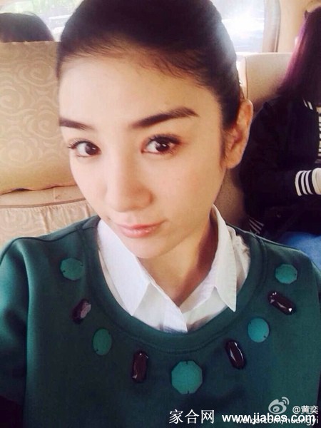 生活中的气质美女黄奕[6]