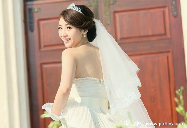 电视剧《咱们结婚吧》柳岩婚纱唯美剧照[9]