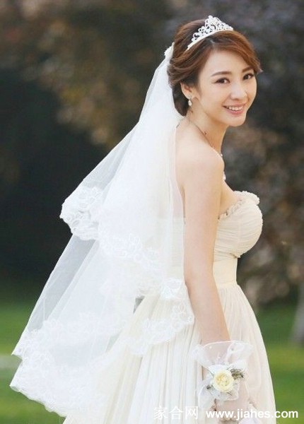 电视剧《咱们结婚吧》柳岩婚纱唯美剧照[13]