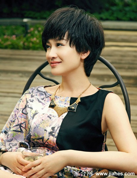 短发女神李小冉 帅气优雅十足[7]