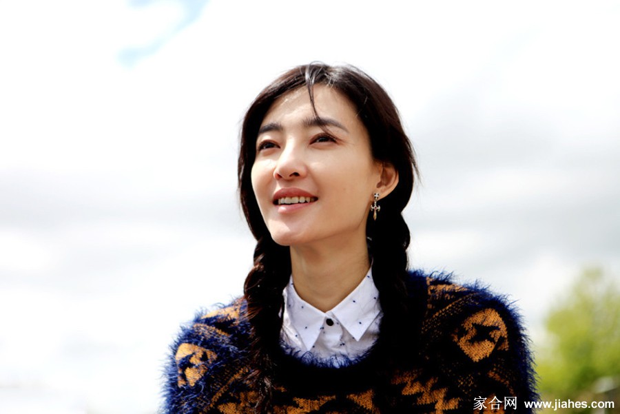 素颜女神王丽坤亮相霍比特人村[3]