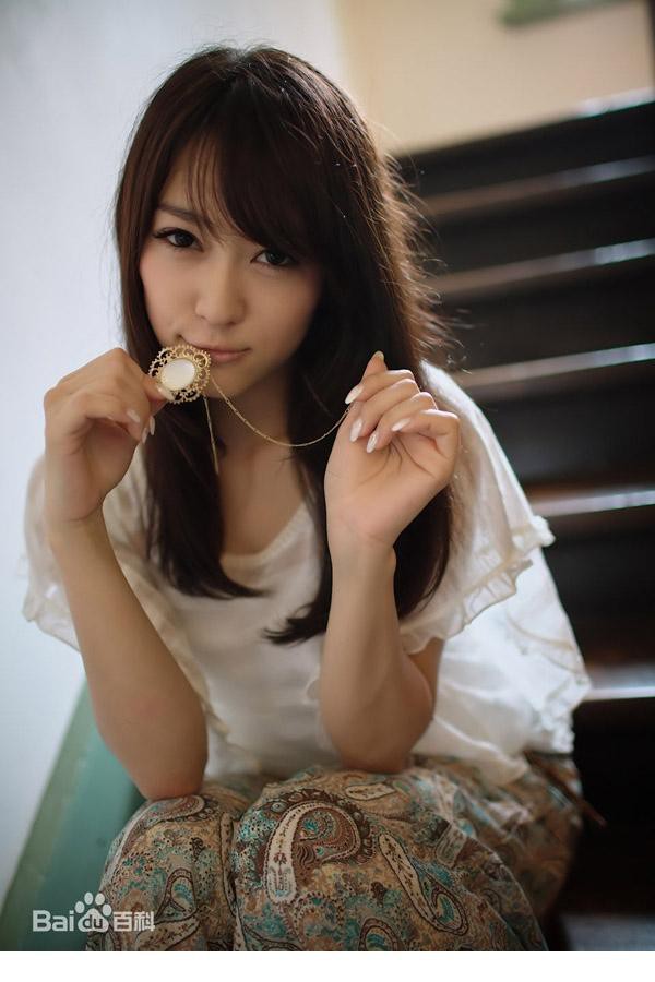 美女西野翔百变诱人惹人怜爱[4]