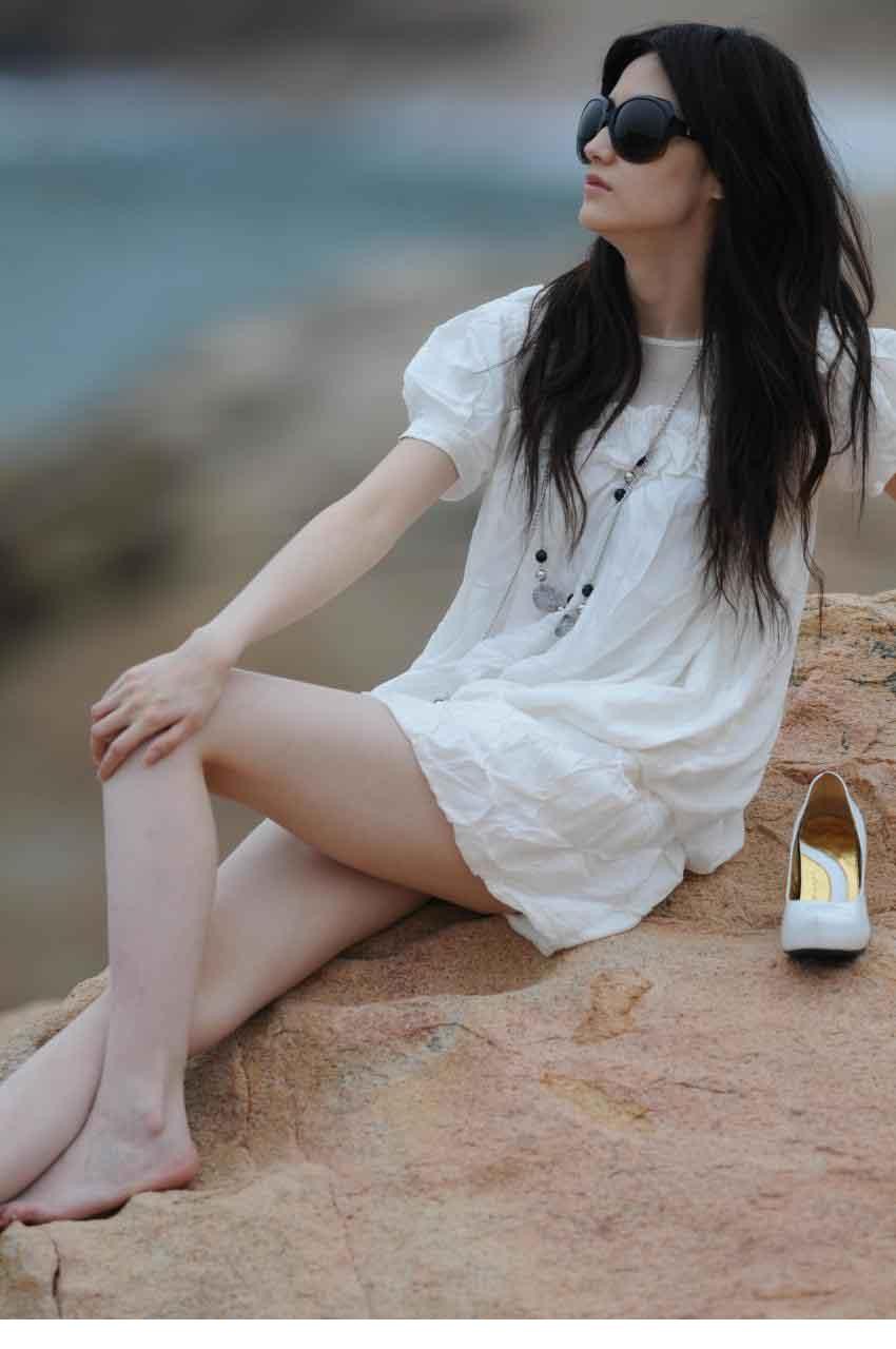 蓝燕3d肉蒲团后拍清纯性感美照[10]