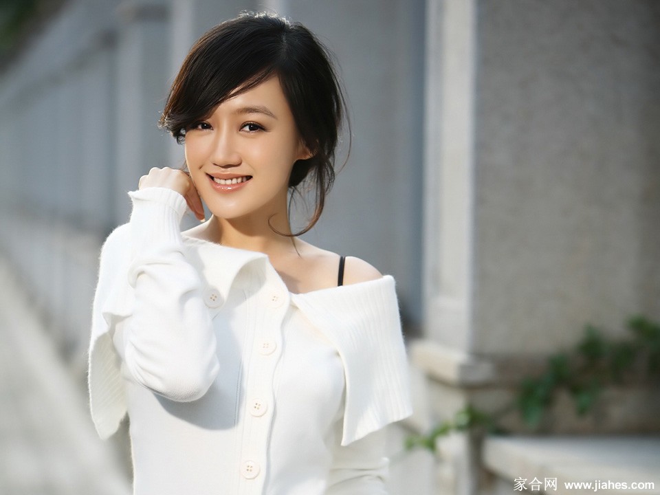 薛佳凝清新妩媚性感写真[3]