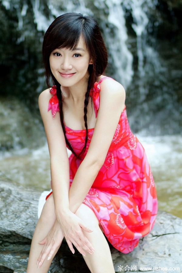 薛佳凝清新妩媚性感写真[10]