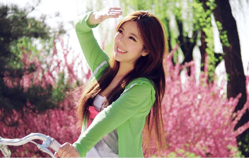 赵奕欢单车少女唯美写真[8]