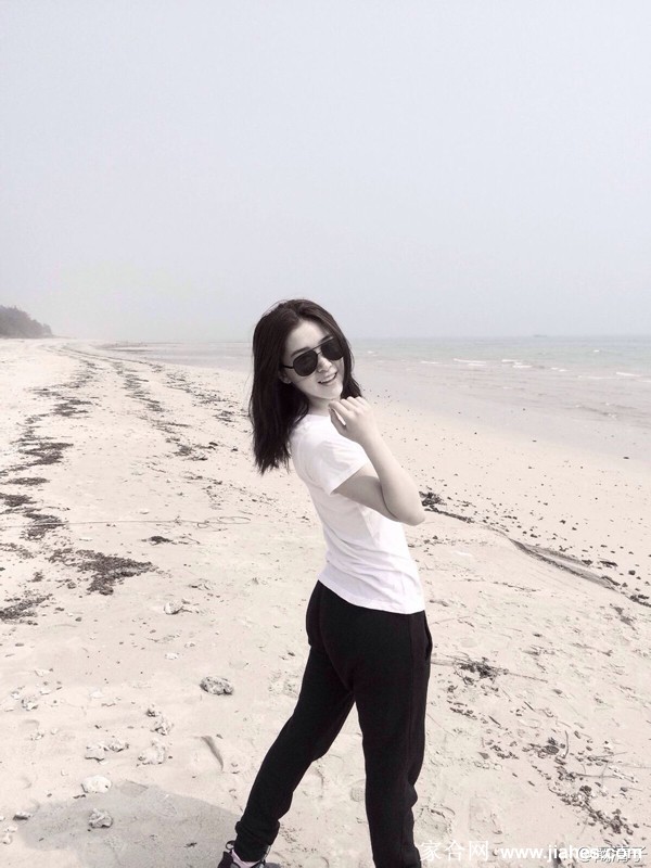 阚清子清闲假日海边写真[9]