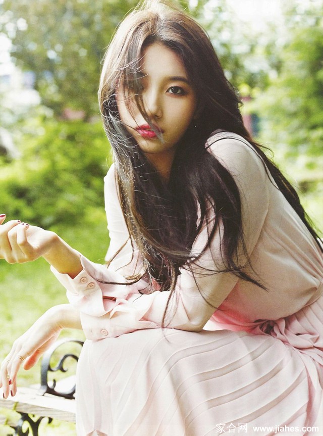 90后美女裴秀智时尚写真 尽显性感妩媚小女人[7]