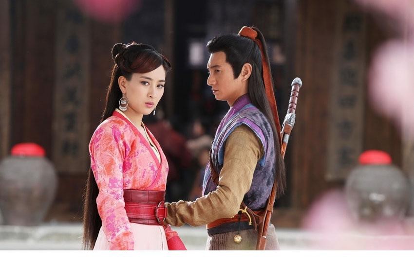 马苏《新白发魔女》最新剧照 与吴奇隆邂逅浪漫情缘[2]