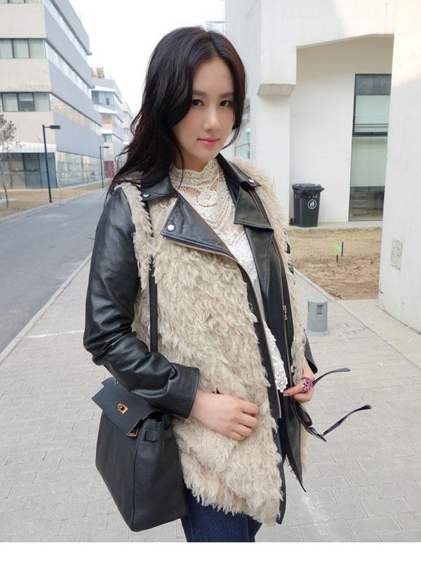 人气女星孟瑶春装街拍 个性风衣蕾丝妩媚风范[7]