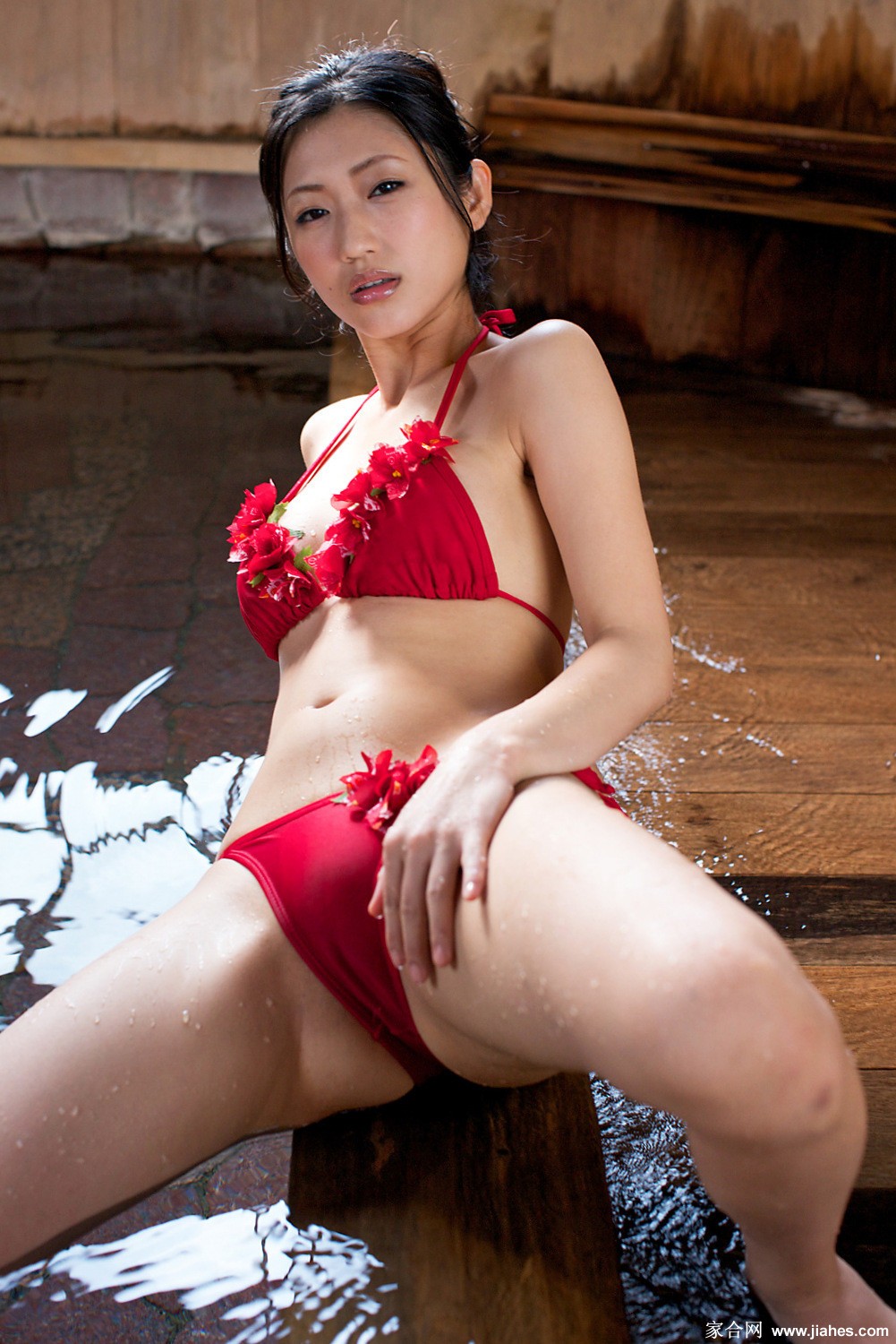 坛蜜 SM女王壇蜜乳首丸出しヌード画像[71][2]