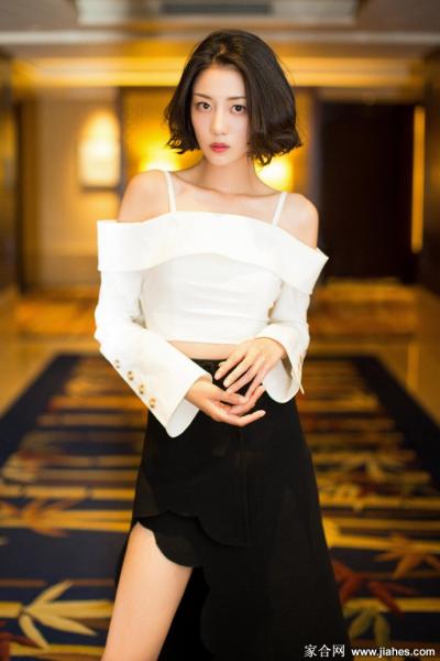 李溪芮素颜照,李溪芮黑丝袜,李溪芮恨天高,李溪芮超短裙,李溪芮脚丫,李溪芮大白腿