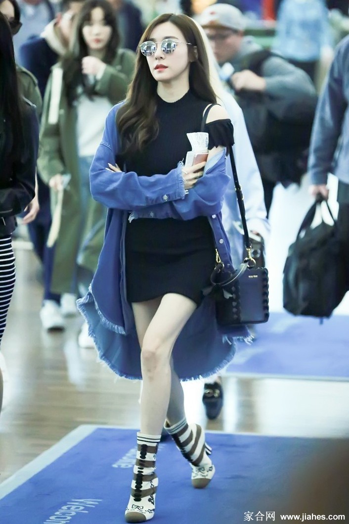 少女时代黄美英tiffany生活照,裸腿,高跟,长腿,黑丝,性感照,性感短裙[5]