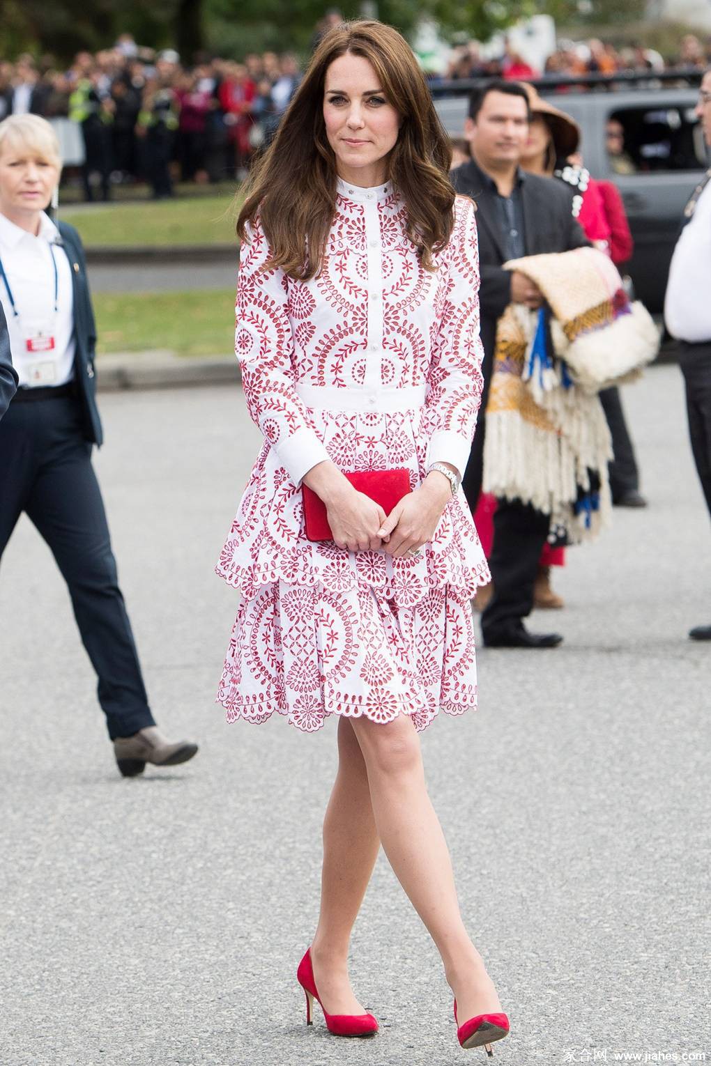 凯特・米德尔顿王妃(Kate Middleton)生活照,裸腿,高跟(highheels),长腿,黑丝(pantyhose stocking),性感照,性感短裙(upskirt)[16]