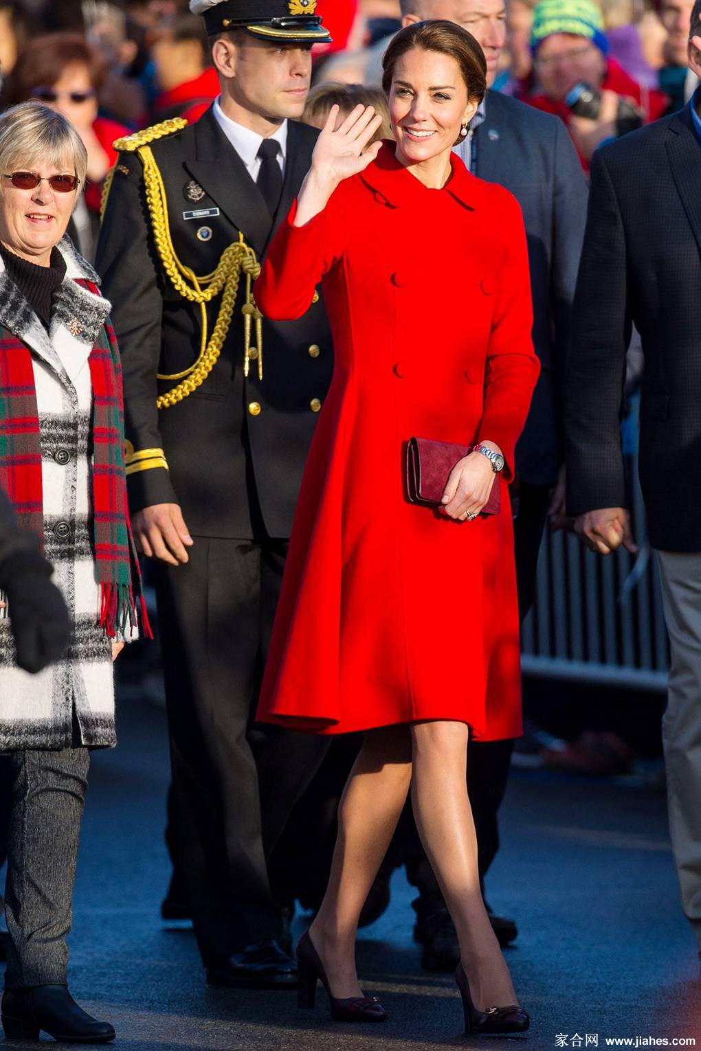 凯特・米德尔顿王妃(Kate Middleton)生活照,裸腿,高跟(highheels),长腿,黑丝(pantyhose stocking),性感照,性感短裙(upskirt)[19]