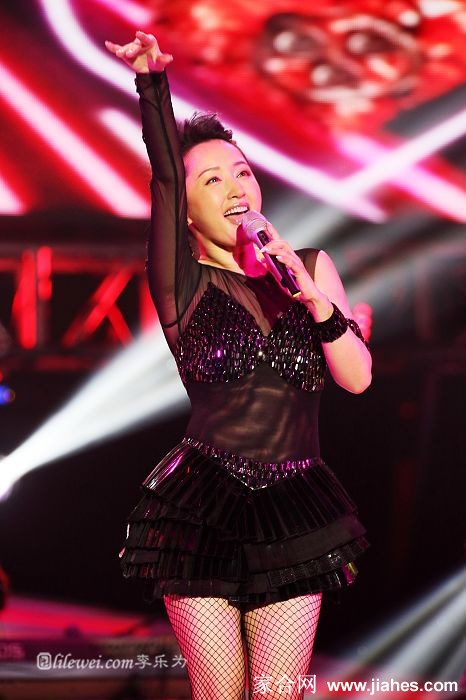 杨钰莹肉丝,杨钰莹黑丝袜,杨钰莹高跟,杨钰莹超短裙,杨钰莹美腿,杨钰莹性感照,杨钰莹素颜照,杨钰莹生活照[3]