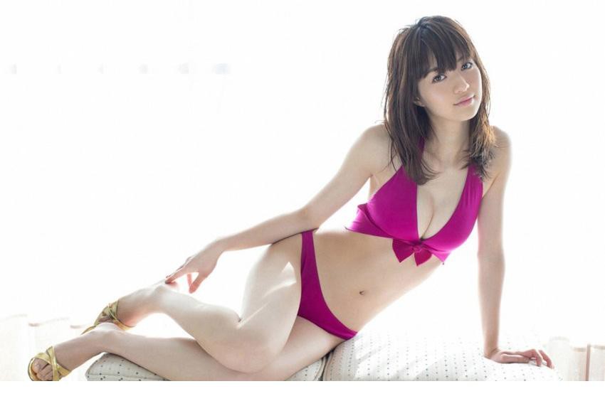 女神逢泽莉娜大尺度比基尼诱惑[10]