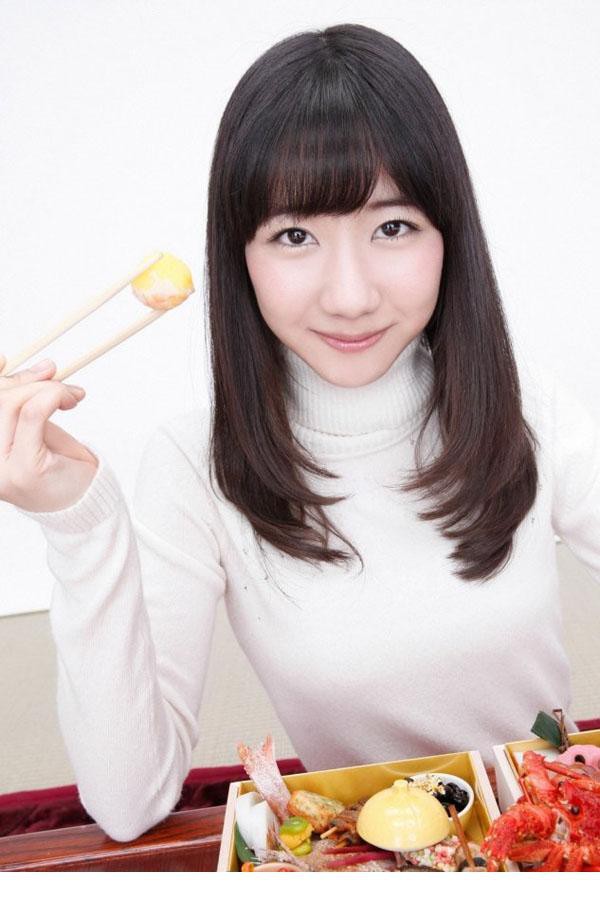 气质偶像女柏木由纪性感邀你一起就餐[12]