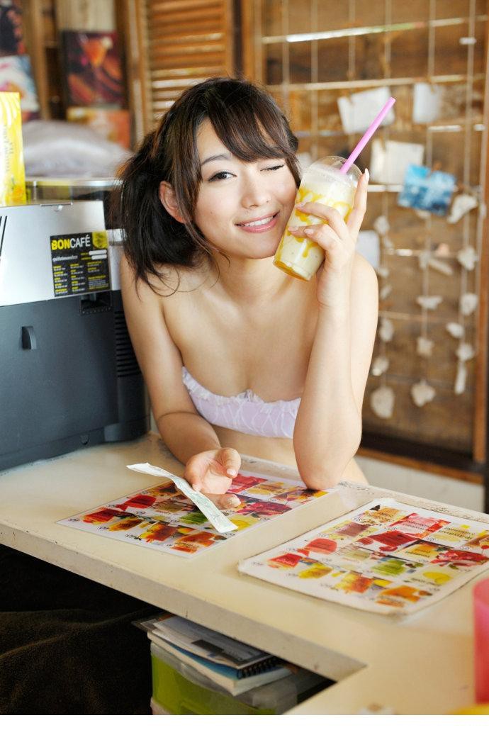 清纯美女西野翔迷人高清写真[15]
