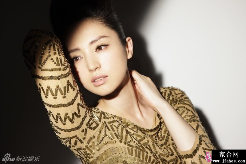 董璇[22]