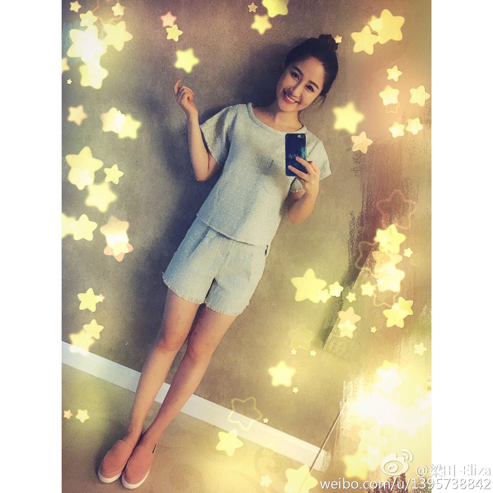湖南卫视女主持人(主播)梁田青春自拍素颜图片[10]