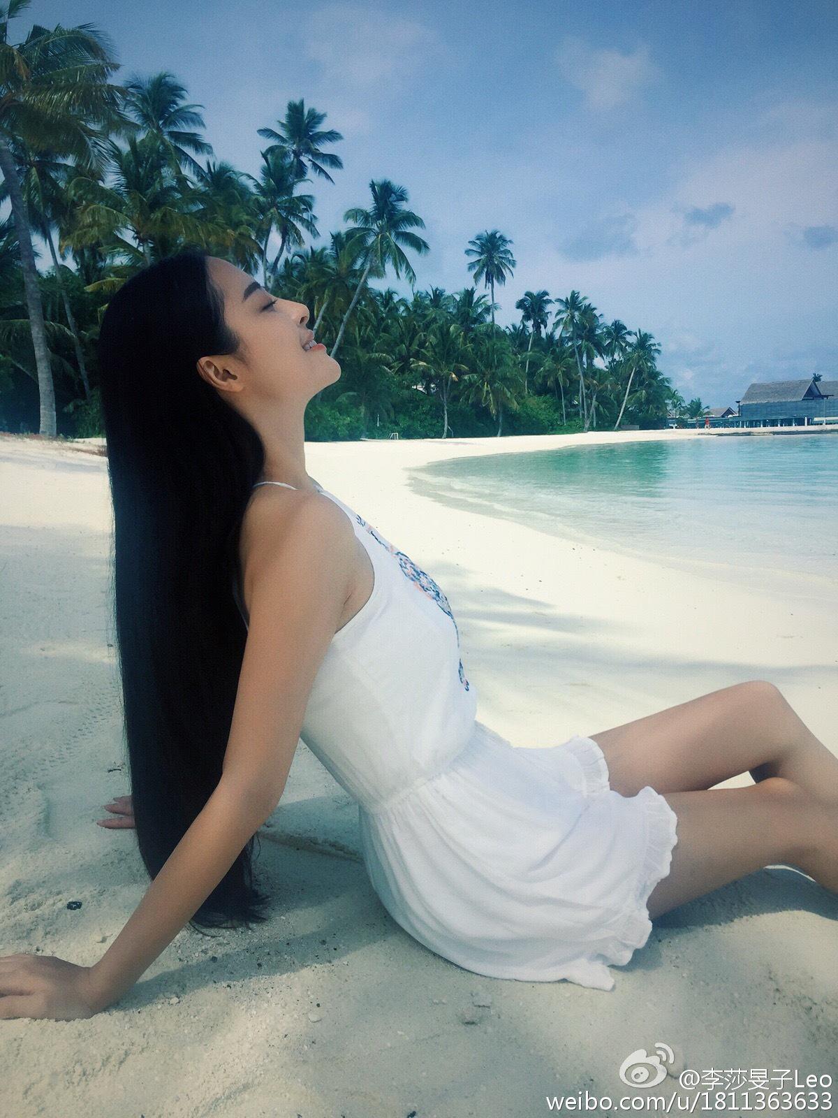 湖南卫视女主持人(主播)李莎旻子清纯长发海边写真[10]