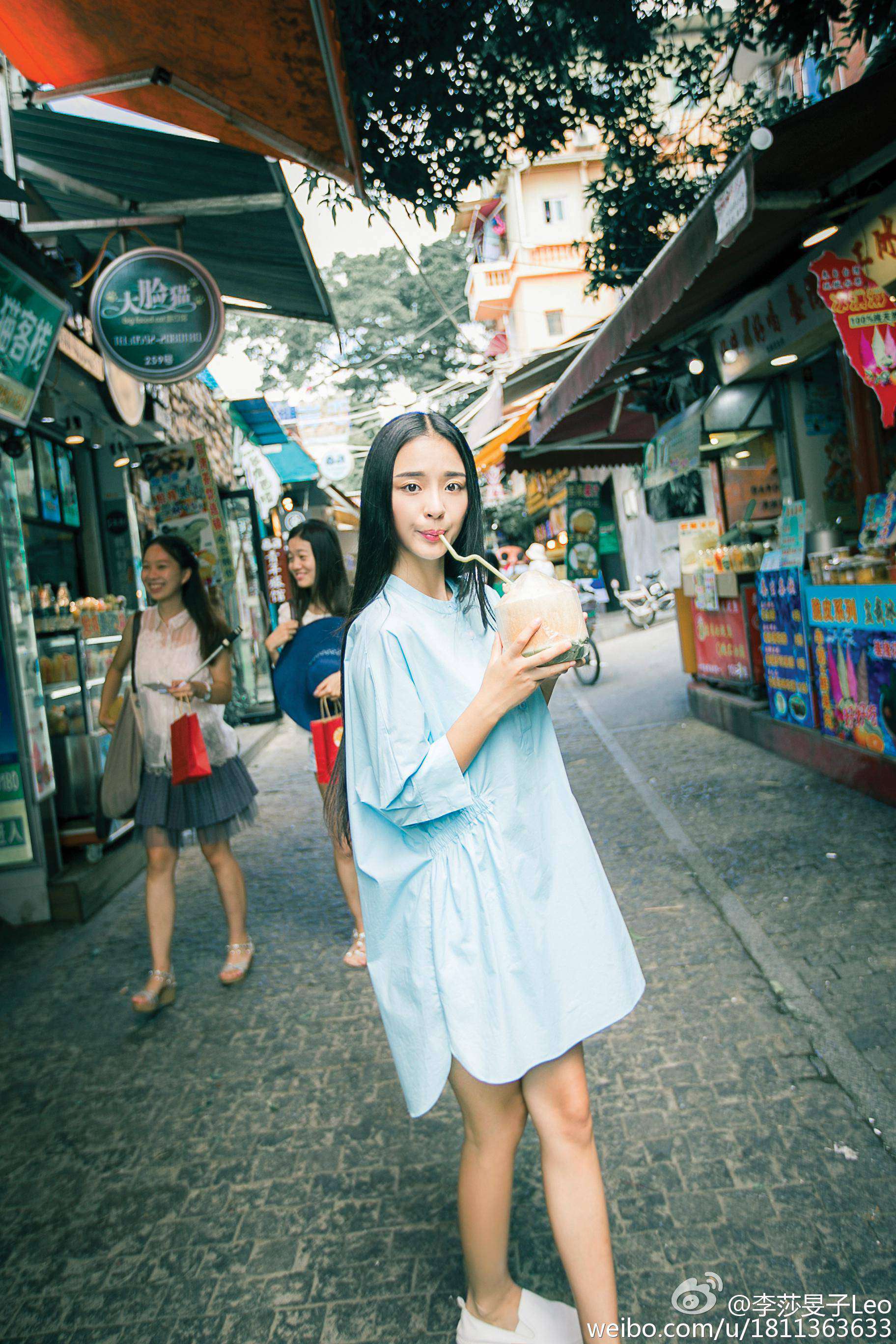 湖南卫视女主持人(主播)李莎旻子丝袜美腿街拍图片[3]