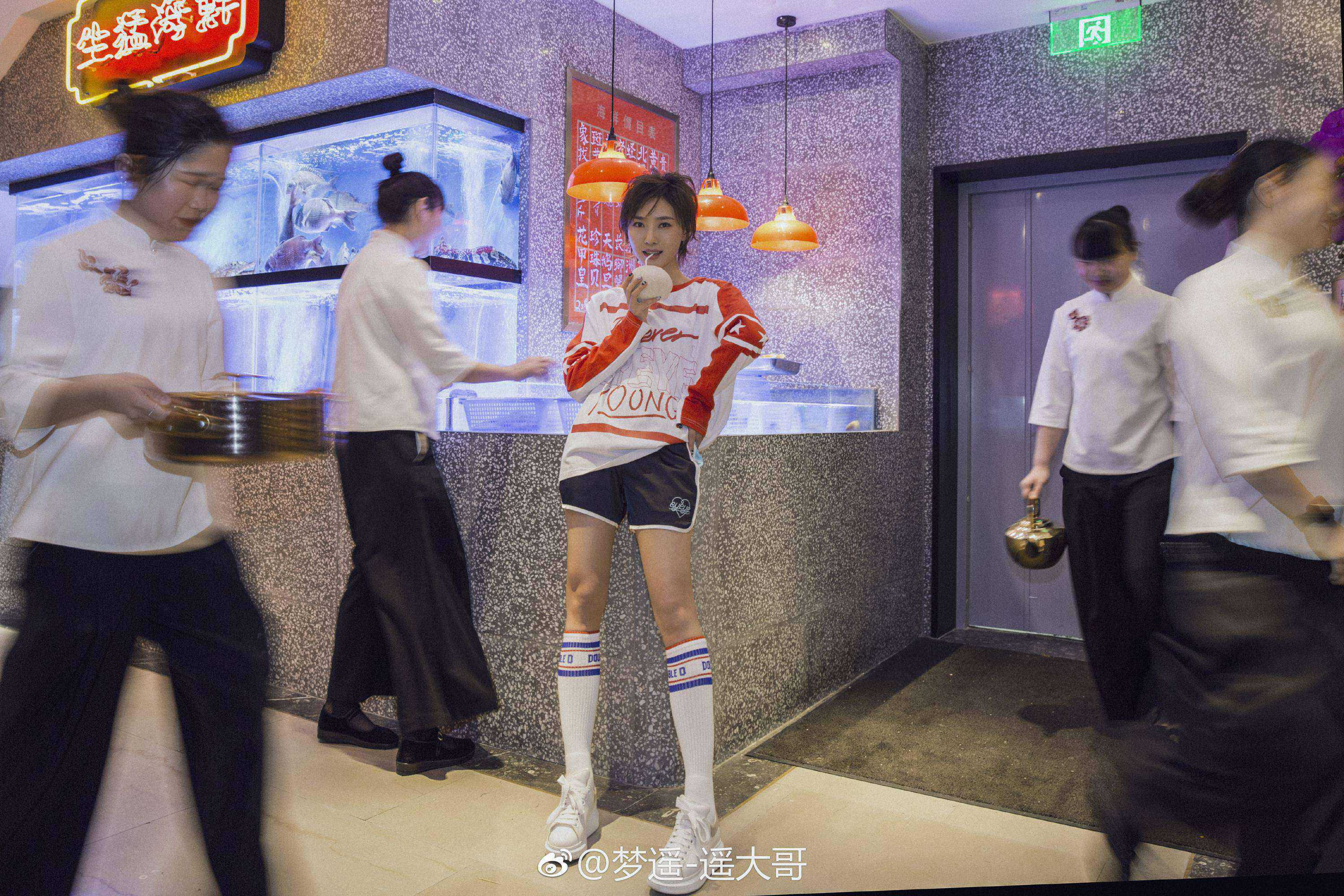 主持人刘梦遥性感美腿清纯写真自拍照[11]
