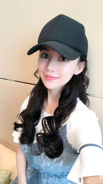 潘晓婷美腿,潘晓婷肉丝袜潘晓婷大长腿,潘晓婷现场照,潘晓婷白丝袜,潘晓婷牛仔裤,潘晓婷性感照