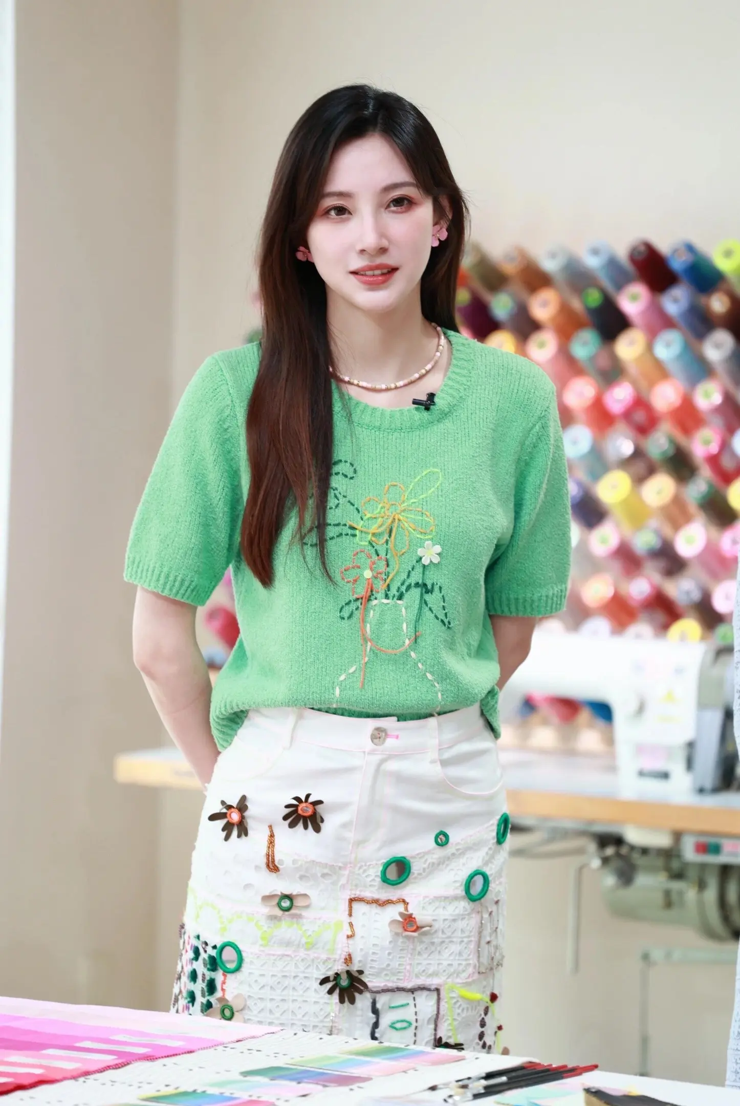 美女主持人马凡舒节目当中的百变造型，美得太犯规了[3]