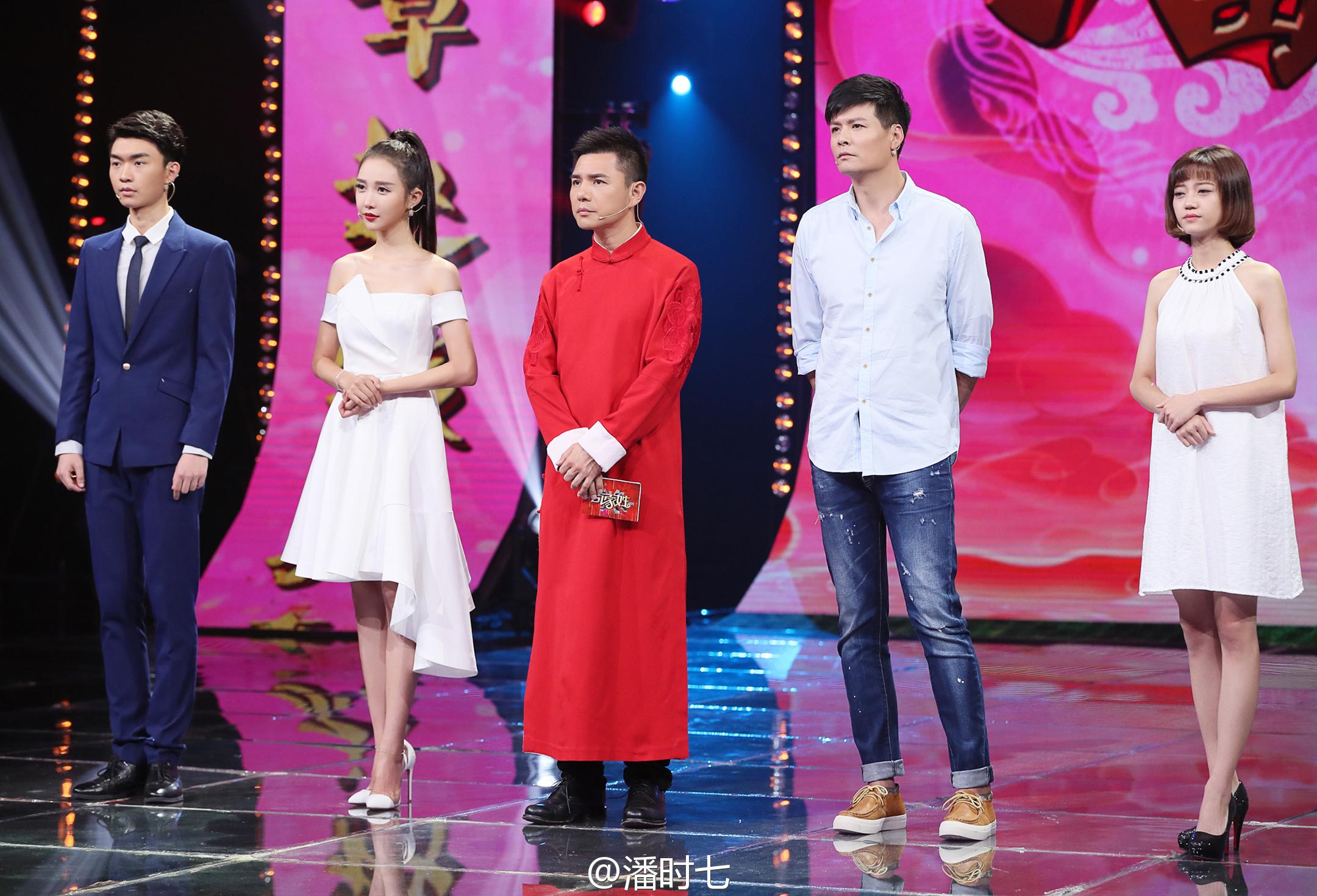 潘时七白色连衣长裙高跟显白嫩美肤[10]
