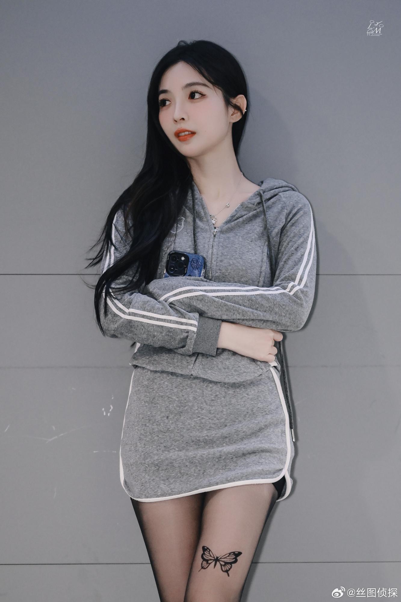 许杨玉琢黑丝袜美腿写真[9]