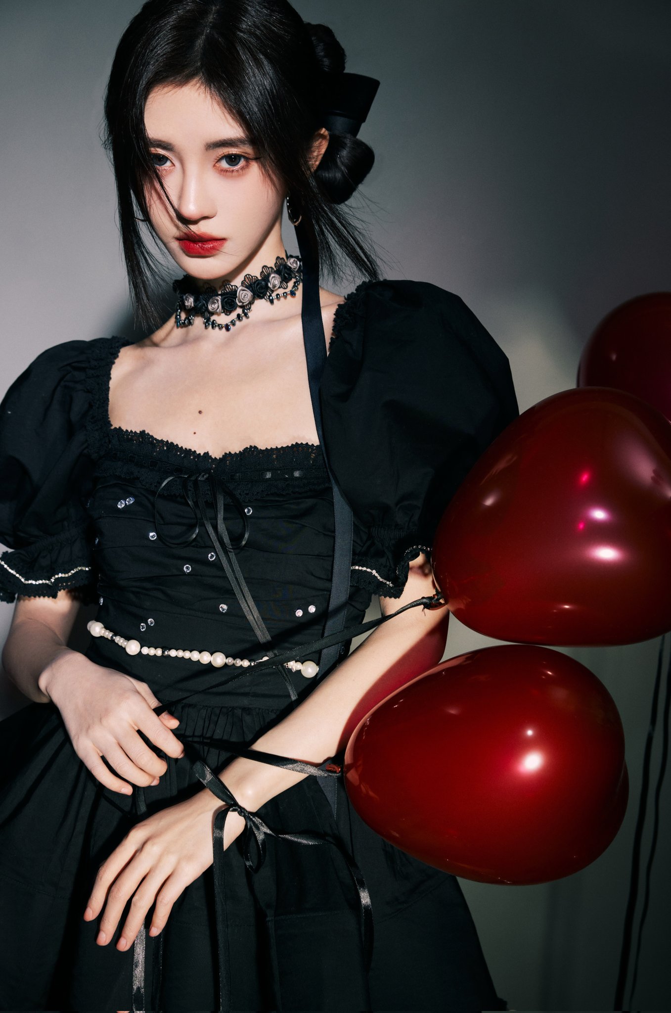 鞠婧祎浓妆美丽动人[7]