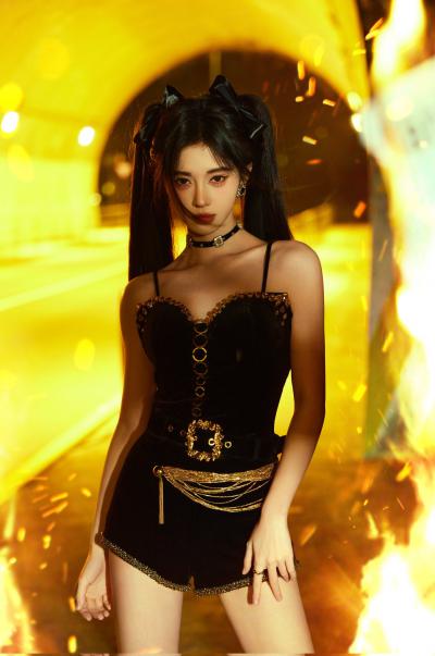 鞠婧祎狂野热舞