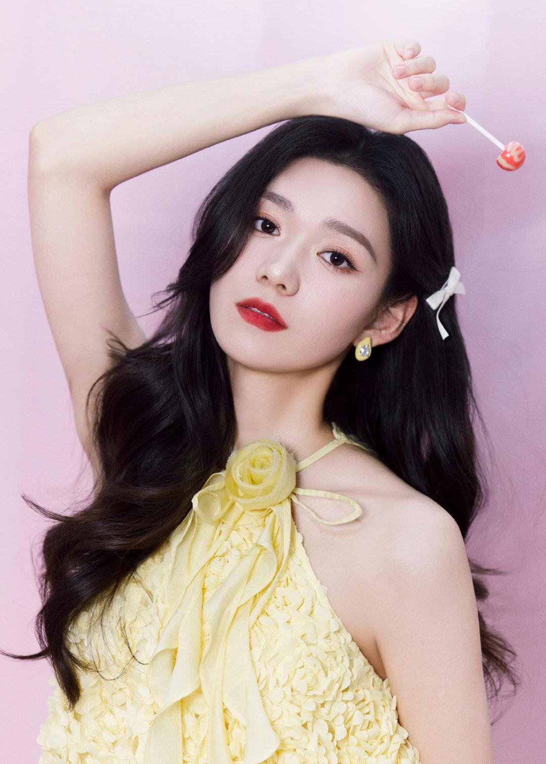 段奥娟透明蕾丝裙性感写真[9]