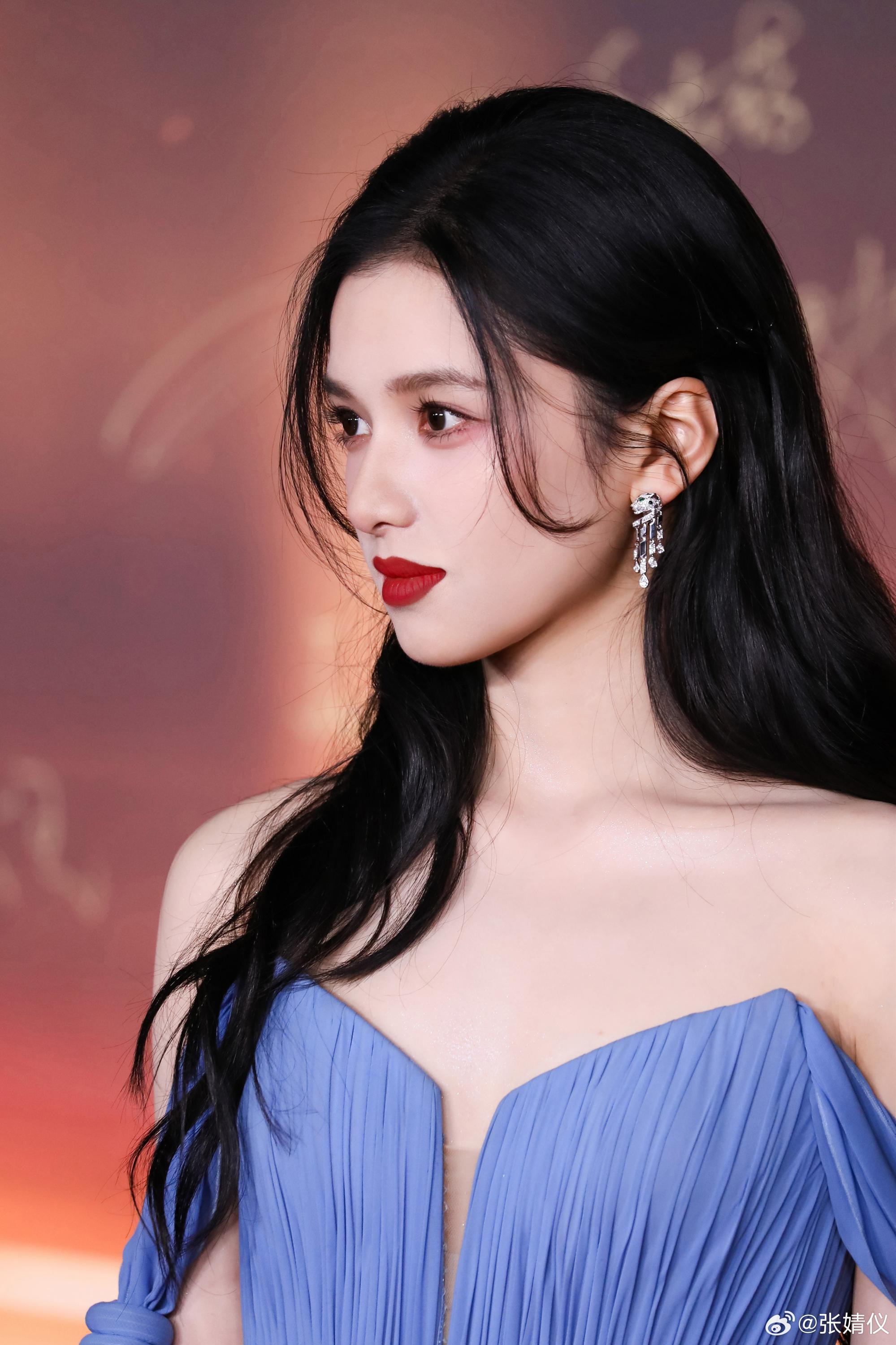 藏海传女主张婧仪浓妆艳沫美丽惊艳[2]
