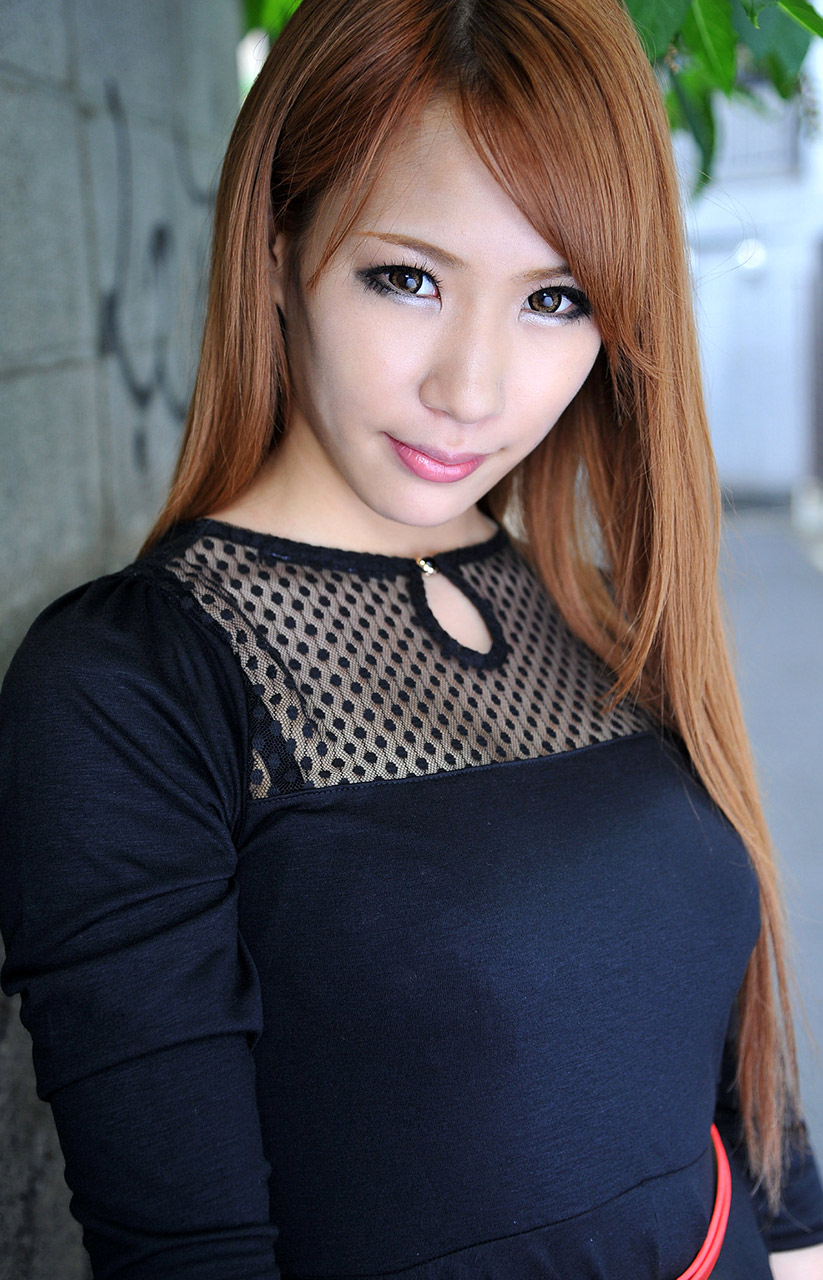 爱乃娜美深色连衣短裙美腿诱惑[2]