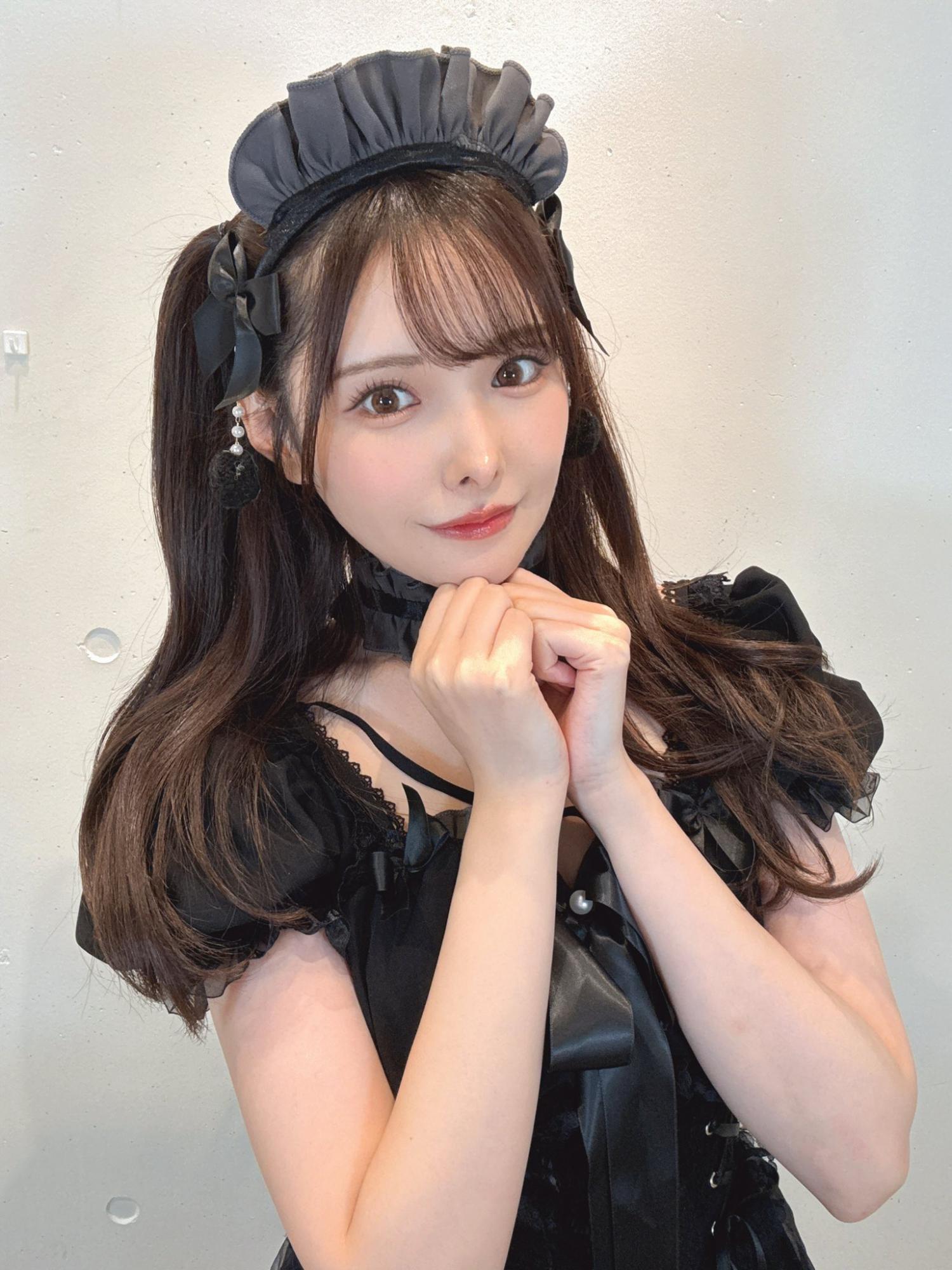 新有菜cosplay可爱黑色女仆装[10]