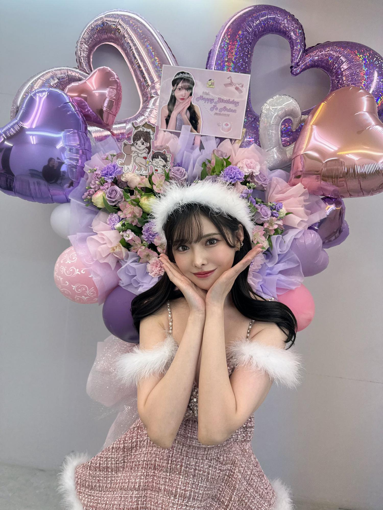 新有菜可爱cosplay拍片现场照[7]