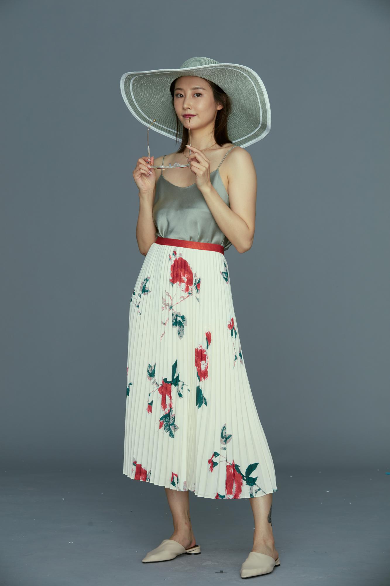 李纯棚拍生图-吊带连衣花裙[5]