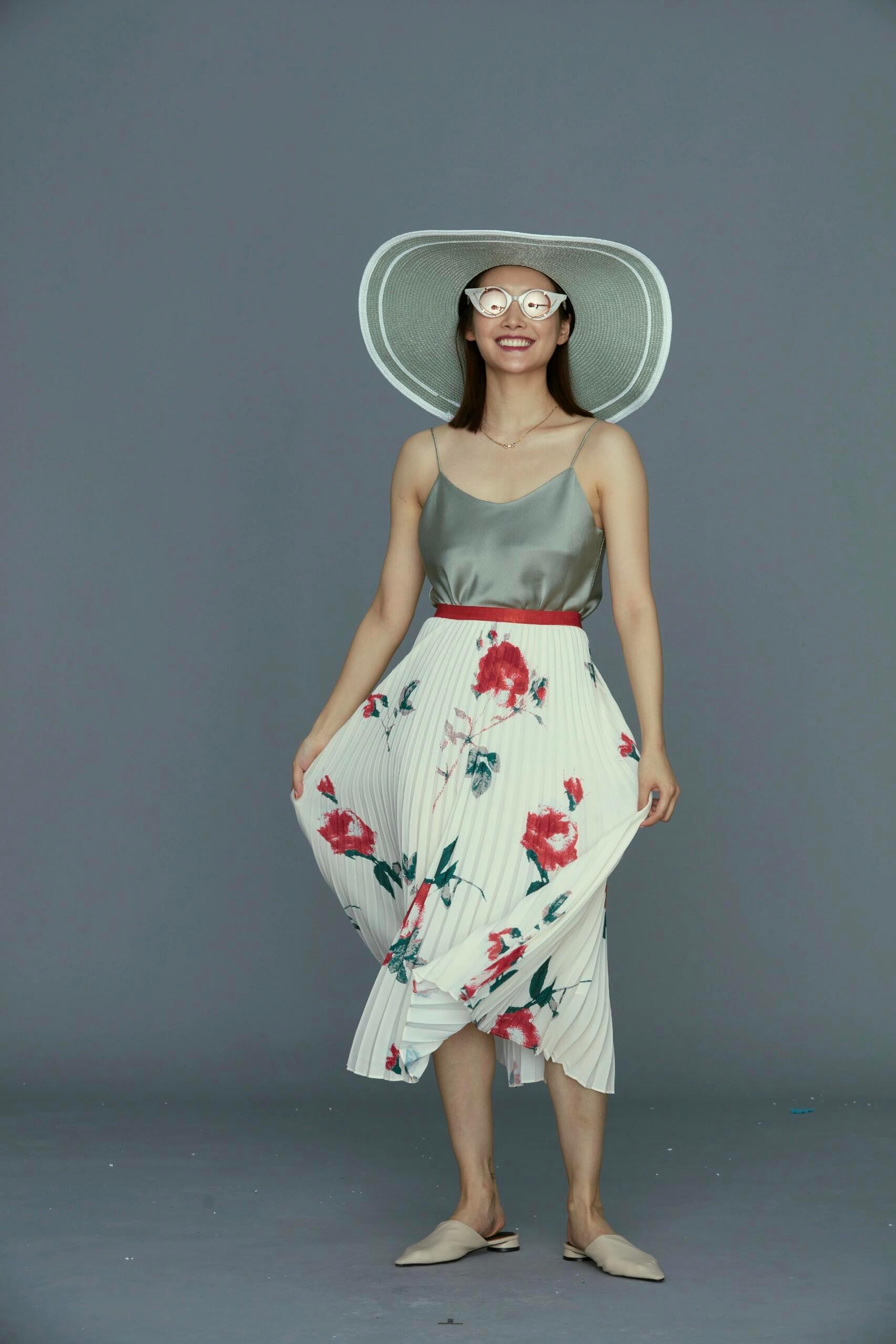 李纯棚拍生图-吊带连衣花裙[9]